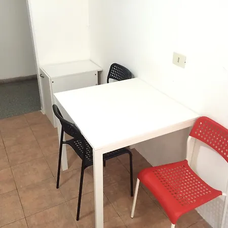 アパート Turati House ローマ